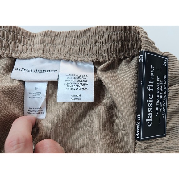 NWT alfred dunner classic fit pants combed corduroy khaki beige pull on sz 20 ^ - Picture 4 of 8